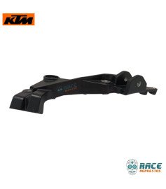 Base De Posapié Delantera Izquierda RC 200 / 390 Original KTM